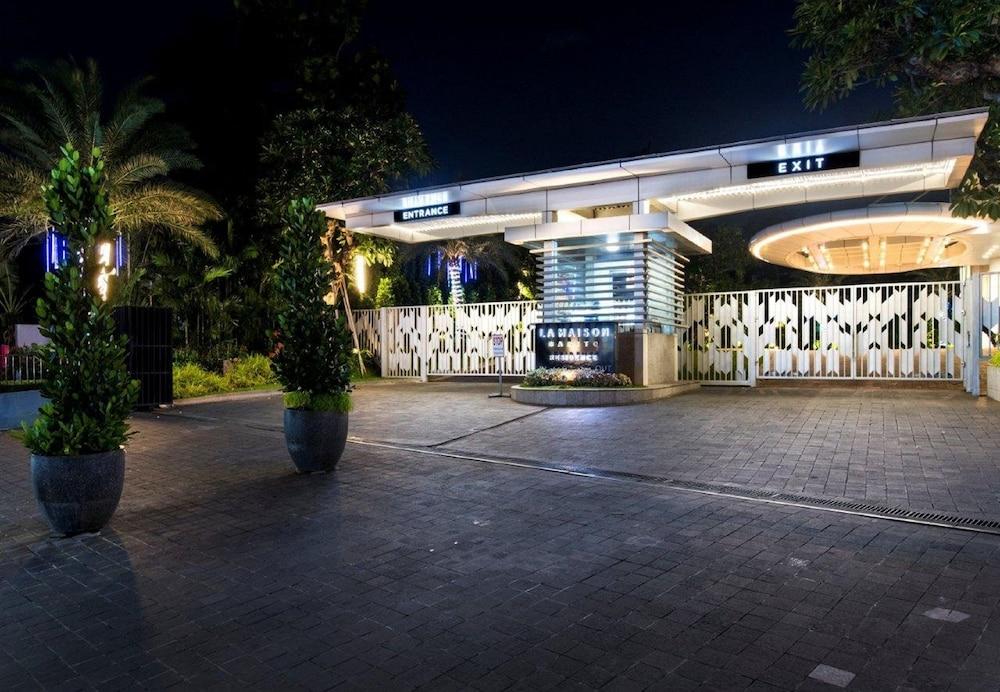 Oakwood Suites La Maison Jakarta Eksteriør billede